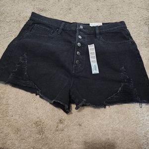 Brand new High Rise Mom Short
